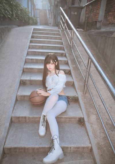 欧美老人交配_1080完整视频观看