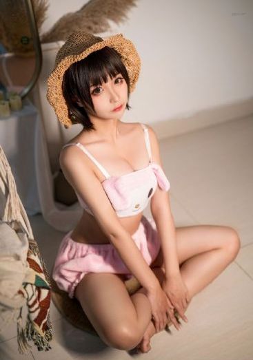 国产自拍富二代_JVID性感写真