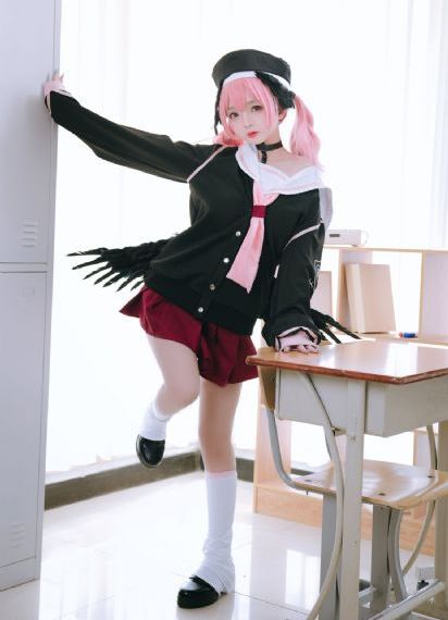 头像欧美霸气高冷女_高清在线播放