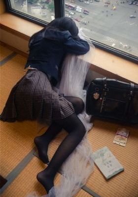 女人18片免费视频网站_超清完整视频观看
